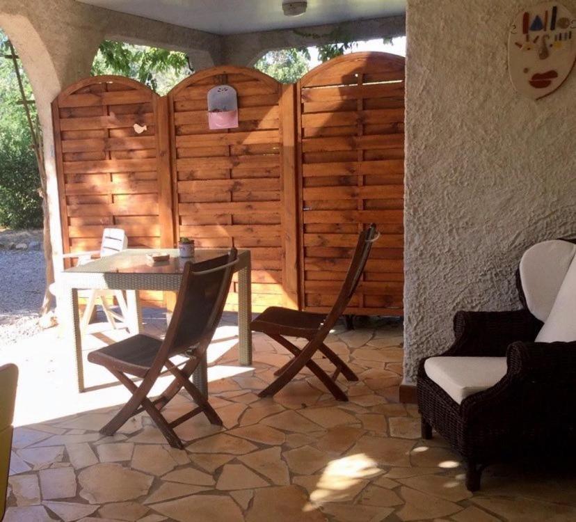 Le Patio Fleuri Hotell Lorgues Eksteriør bilde